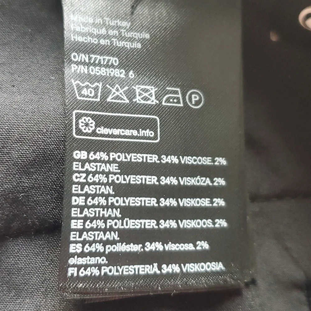 H&M Men's Slim Fit Pants - Picture 5 of 11